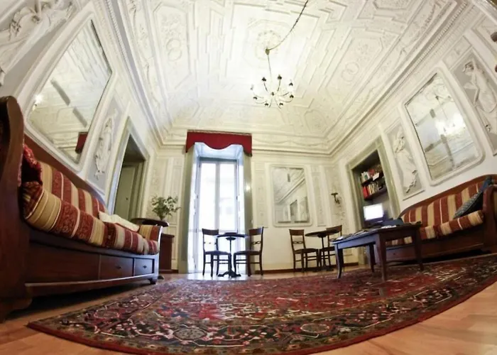 Miseria E Nobilta' Napoli