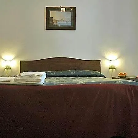 Miseria E Nobilta' Bed & Breakfast 3*