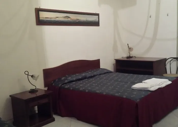 Miseria E Nobilta' 3*