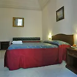 Couette-café Miseria E Nobilta' 3*