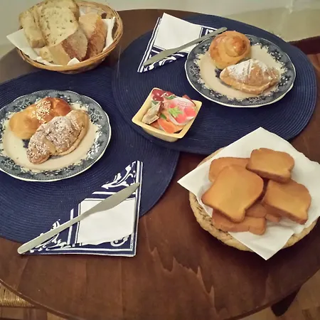 Miseria E Nobilta' Bed & Breakfast Napoli